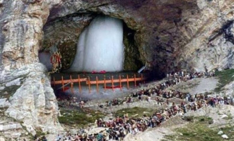 25 दिन में 3 लाख 83 हजार से ज्यादा श्रद्धालुओं ने की अमरनाथ यात्रा 25 दिन में 3 लाख 83 हजार से ज्यादा श्रद्धालुओं ने की अमरनाथ यात्रा