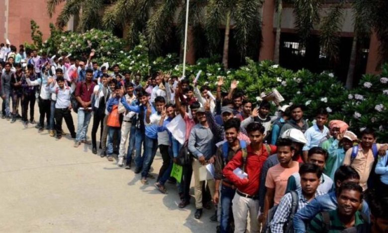 एमपी में 25 लाख से ज्यादा युवा बेरोजगार, सबसे ज्यादा असर ओबीसी वर्ग पर – जानें किस जिले में हालात बेहतर एमपी में 25 लाख से ज्यादा युवा बेरोजगार, सबसे ज्यादा असर ओबीसी वर्ग पर – जानें किस जिले में हालात बेहतर