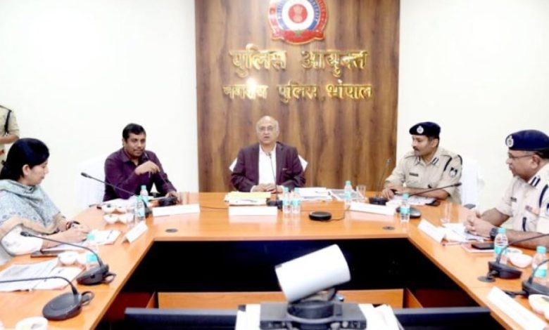 भोपाल को बनाया जाए सड़क सुरक्षा और यातायात सुधार का आदर्श शहर : न्यायमूर्ति सप्रे भोपाल को बनाया जाए सड़क सुरक्षा और यातायात सुधार का आदर्श शहर : न्यायमूर्ति सप्रे