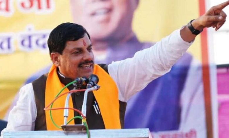 अतिवृष्टि से प्रभावितों के हर पल साथ है सरकार : मुख्यमंत्री डॉ. यादव अतिवृष्टि से प्रभावितों के हर पल साथ है सरकार : मुख्यमंत्री डॉ. यादव