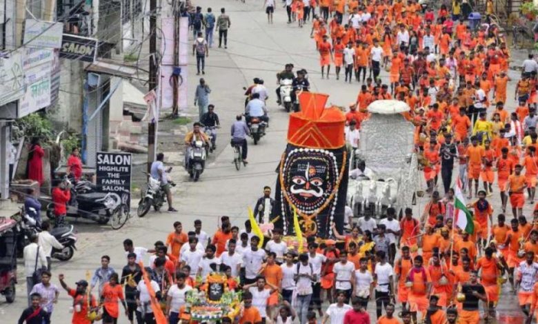 सीहोर से निकलेगी देश की सबसे बड़ी कांवड़ यात्रा, शिवभक्तों पर होगी भव्य पुष्पवर्षा