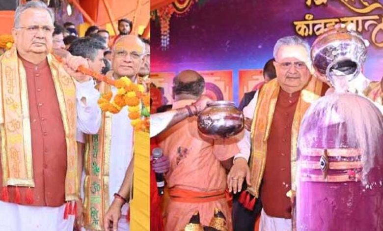 सावन की पावन बेला में मुख्यमंत्री श्री विष्णु देव साय ने किया भगवान शिव का रूद्राभिषेक, प्रदेशवासियों की समृद्धि और सुख-शांति की कामना सावन की पावन बेला में मुख्यमंत्री श्री विष्णु देव साय ने किया भगवान शिव का रूद्राभिषेक, प्रदेशवासियों की समृद्धि और सुख-शांति की कामना