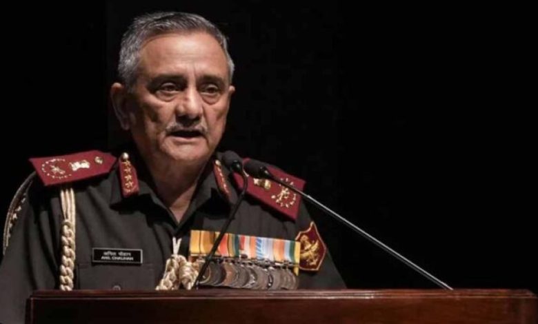 सीडीएस जनरल अनिल चौहान का अलर्ट: पाक हमले की आशंका, सेना 24×7 रहे सतर्क सीडीएस जनरल अनिल चौहान का अलर्ट: पाक हमले की आशंका, सेना 24×7 रहे सतर्क