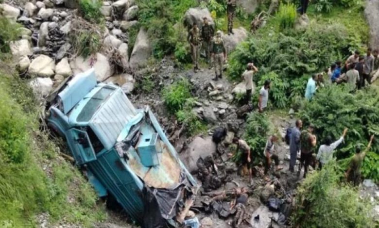 उधमपुर में CRPF बंकर वाहन हादसा, 2 जवान शहीद, 12 घायल