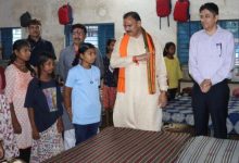 रायपुर : स्वास्थ्य मंत्री श्याम बिहारी जायसवाल ने बीजापुर में औचक निरीक्षणों से जांची विभागीय काम की हकीकत