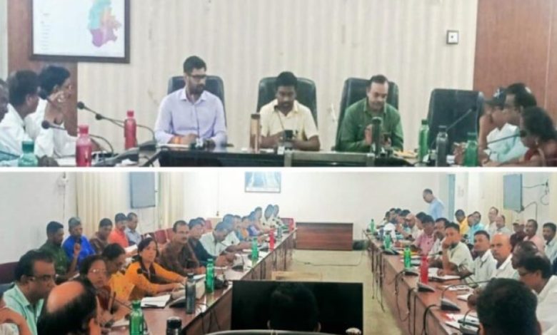 शिक्षा विभाग की समीक्षा बैठक सम्पन्न, छात्रों को नवोदय विद्यालय एवं इंस्पायर अवार्ड के लिए करें प्रेरित…कलेक्टर