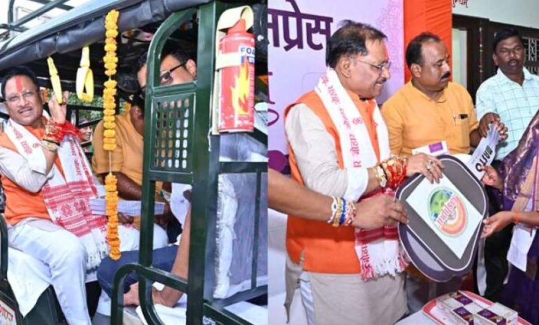 छत्तीसगढ़ की बहनों की सुरक्षा, सम्मान और सशक्तिकरण के लिए हमारी सरकार प्रतिबद्ध: मुख्यमंत्री विष्णुदेव साय छत्तीसगढ़ की बहनों की सुरक्षा, सम्मान और सशक्तिकरण के लिए हमारी सरकार प्रतिबद्ध: मुख्यमंत्री विष्णुदेव साय