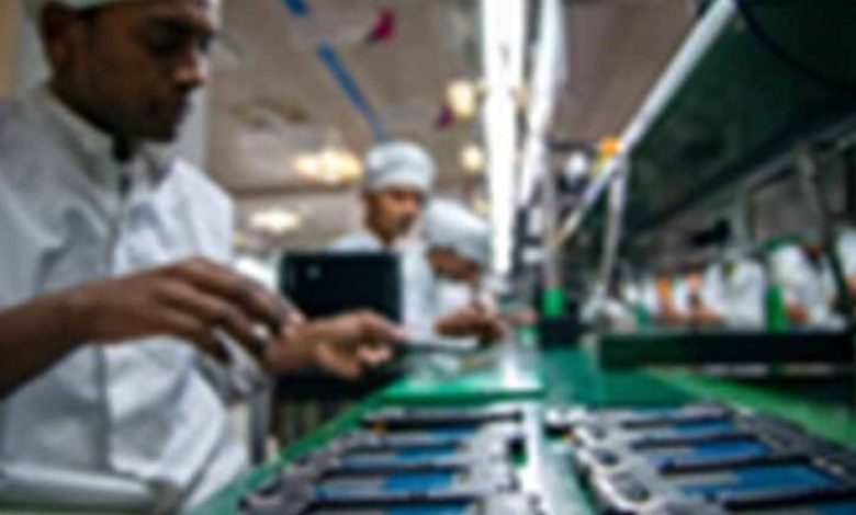 भारत बना अमेरिका का सबसे बड़ा स्मार्टफोन सप्लायर, 11 साल में उत्पादन हुआ 6 गुना बढ़ा: अश्विनी वैष्णव