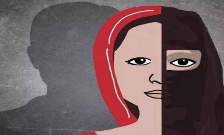 इंदौर में लव जिहाद का खुलासा: हिंदू लड़की से दोस्ती कर कराया कलमा, जन्नत का लालच इंदौर में लव जिहाद का खुलासा: हिंदू लड़की से दोस्ती कर कराया कलमा, जन्नत का लालच
