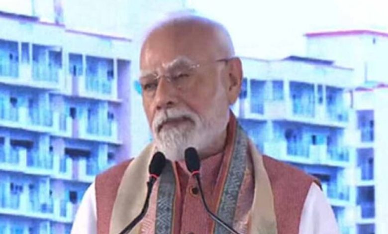 नई दिल्ली में पीएम मोदी का तोहफा, सांसदों के लिए नए फ्लैट्स का उद्घाटन