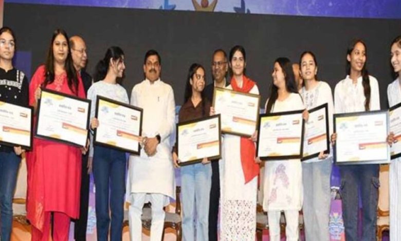 मेधावी विद्यार्थियों के प्रोत्साहन के लिए तत्पर है राज्य सरकार: मुख्यमंत्री डॉ. यादव