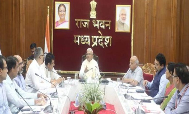 पीएम जनमन योजना के कार्यों की गुणवत्ता पर विशेष ध्यान दें : राज्यपाल पटेल