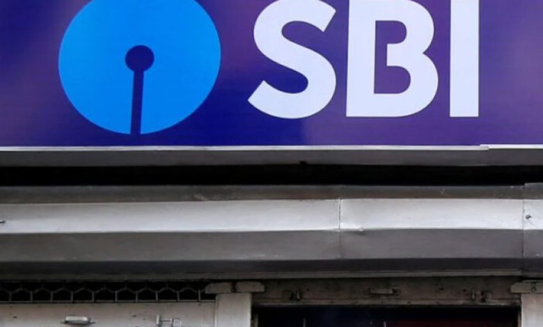 प्रतिबंधों के चलते SBI ने रूसी कनेक्शन वाली नायरा एनर्जी के ट्रांजैक्शन पर लगाया बैन प्रतिबंधों के चलते SBI ने रूसी कनेक्शन वाली नायरा एनर्जी के ट्रांजैक्शन पर लगाया बैन