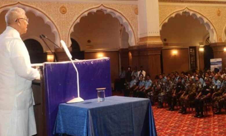 उद्योगों की मांग अनुसार कौशल विकास पाठ्यक्रम डिजाइन करें : राज्यपाल पटेल