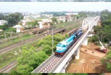 कटनी: एशिया के सबसे बड़े रेल ब्रिज पर सफल स्पीड ट्रायल, दौड़ी 2 इंजन और 11 बोगियों की ट्रेन