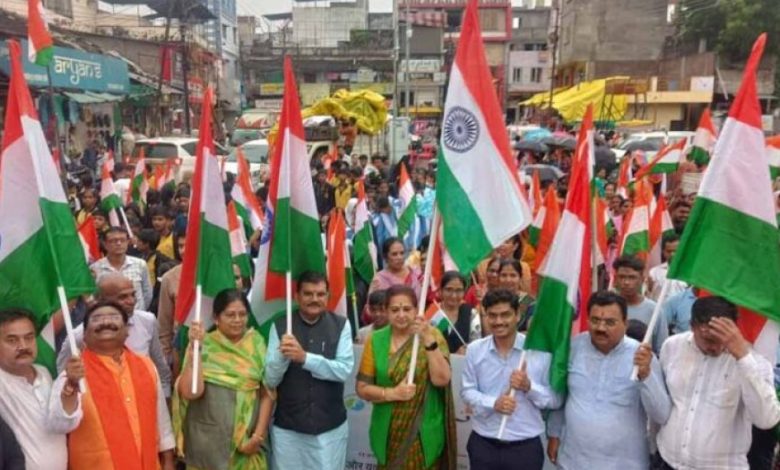 हर घर तिरंगा अभियान में प्रदेश के नगरों में हुए देशभक्ति पूर्ण कार्यक्रम