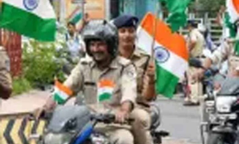 आजादी की तारीख में बदलाव: क्यों मिली आजादी 15 अगस्त 1947 को, न कि 30 जून 1948 को?