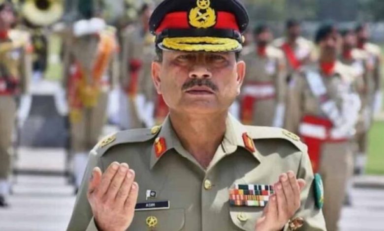 पाकिस्तान में सत्ता परिवर्तन के संकेत? सेना प्रमुख आसिम मुनीर बोले- खुदा ने बनाया रक्षक पाकिस्तान में सत्ता परिवर्तन के संकेत? सेना प्रमुख आसिम मुनीर बोले- खुदा ने बनाया रक्षक