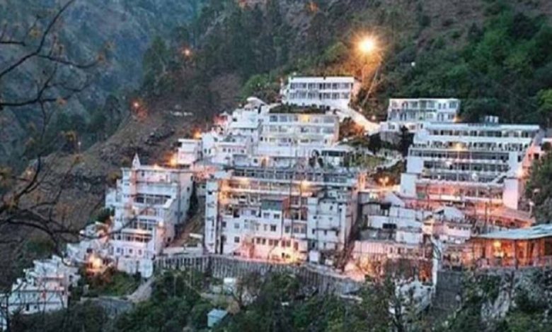 खराब मौसम के कारण वैष्णो देवी यात्रा पंजीकरण स्थगित खराब मौसम के कारण वैष्णो देवी यात्रा पंजीकरण स्थगित