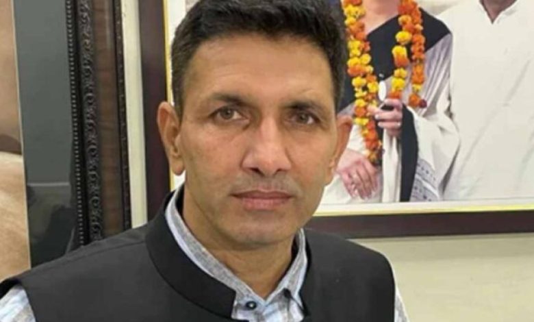 एमपी कांग्रेस के वरिष्ठ नेता ने दिया इस्तीफा, पार्टी में मची हलचल एमपी कांग्रेस के वरिष्ठ नेता ने दिया इस्तीफा, पार्टी में मची हलचल
