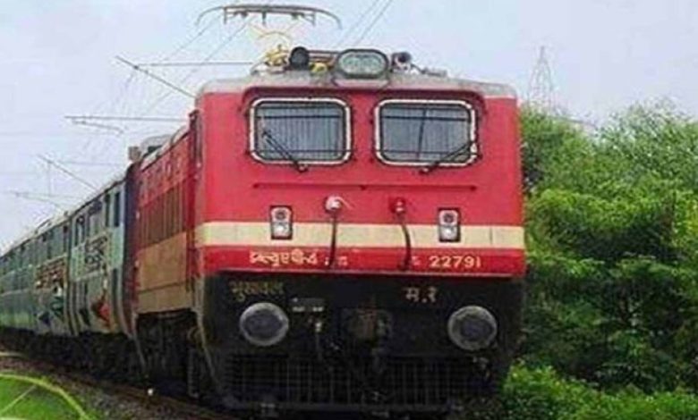 त्योहारी सीजन में यात्रियों के लिए राहत, भोपाल मंडल की 28 ट्रेनों में होंगे एक्स्ट्रा कोच