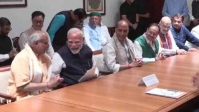 सीपी राधाकृष्णन ने उपराष्ट्रपति पद के लिए भरा नामांकन, नामांकन पत्र पर पीएम मोदी के हस्ताक्षर