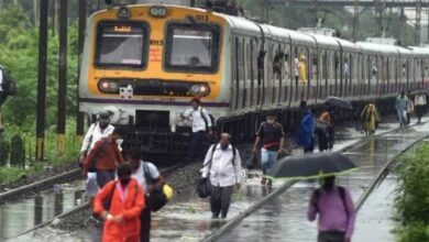 महाराष्ट्र में भारी बारिश का कहर: 12 मौतें, 16 लंबी दूरी की ट्रेनें रद्द
