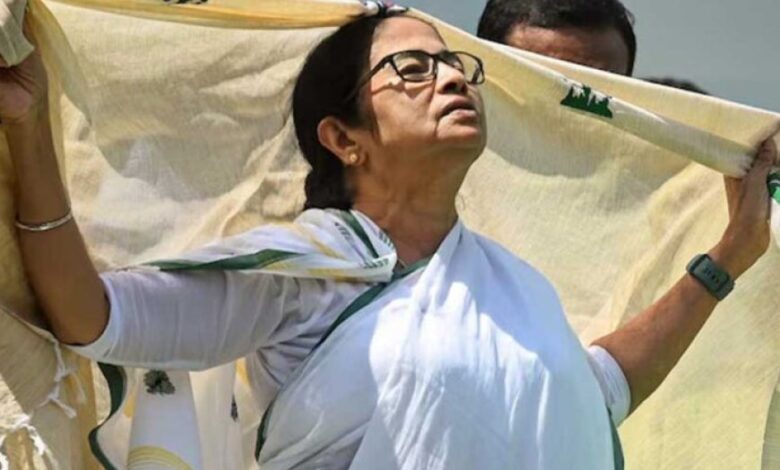 उपराष्ट्रपति उम्मीदवार को लेकर TMC का INDIA ब्लॉक से अलग रुख, उठाई खास मांग उपराष्ट्रपति उम्मीदवार को लेकर TMC का INDIA ब्लॉक से अलग रुख, उठाई खास मांग