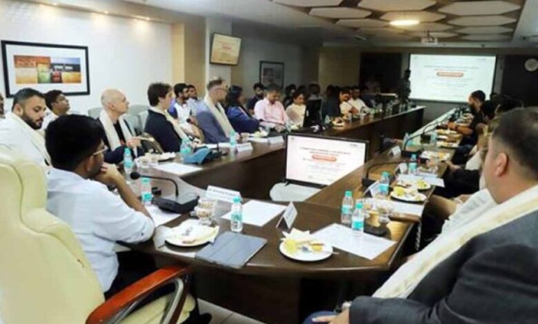 जर्मन प्रतिनिधिमंडल का इंदौर दौरा नवाचार और निवेश सहयोग की दिशा में बड़ा कदम जर्मन प्रतिनिधिमंडल का इंदौर दौरा नवाचार और निवेश सहयोग की दिशा में बड़ा कदम