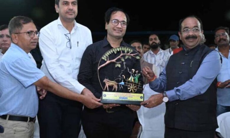 रायपुर : उप मुख्यमंत्री अरुण साव ने एकलव्य स्कूलों के राज्य स्तरीय खेल प्रतियोगिताओं का किया शुभारंभ रायपुर : उप मुख्यमंत्री अरुण साव ने एकलव्य स्कूलों के राज्य स्तरीय खेल प्रतियोगिताओं का किया शुभारंभ