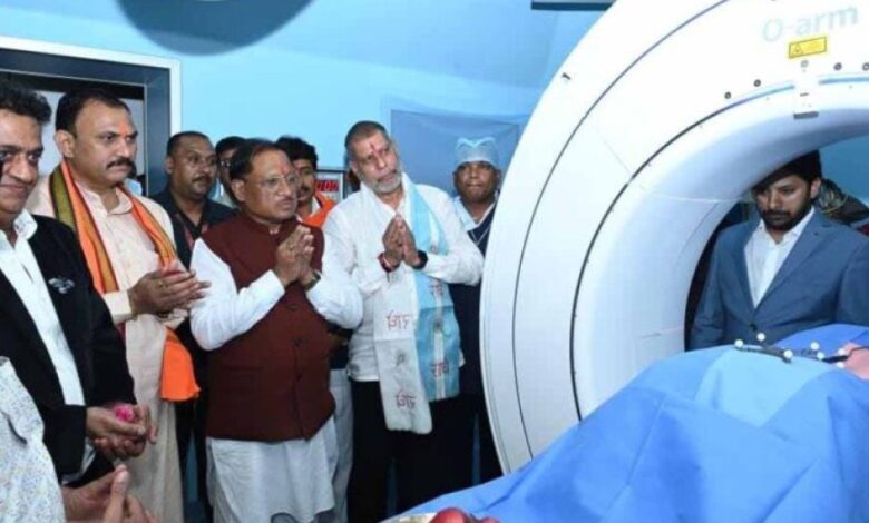 रायपुर : ग्रामीण से शहरी क्षेत्रों तक बेहतर स्वास्थ्य सुविधाओं की उपलब्धता सुनिश्चित करने के लिए सरकार दृढ़संकल्पित– साय रायपुर : ग्रामीण से शहरी क्षेत्रों तक बेहतर स्वास्थ्य सुविधाओं की उपलब्धता सुनिश्चित करने के लिए सरकार दृढ़संकल्पित– साय