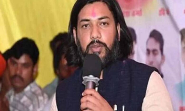 छत्तीसगढ़ में कल मंत्रिमंडल विस्तार: साय सरकार में 3 नए मंत्री लेंगे शपथ! छत्तीसगढ़ में कल मंत्रिमंडल विस्तार: साय सरकार में 3 नए मंत्री लेंगे शपथ!