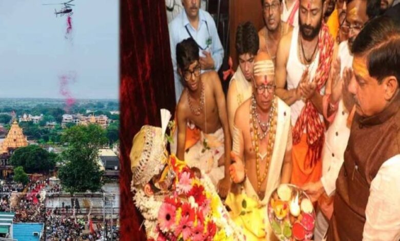उज्जैन नगर भ्रमण पर निकले राजाधिराज बाबा महाकाल उज्जैन नगर भ्रमण पर निकले राजाधिराज बाबा महाकाल