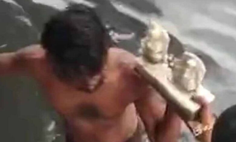 इंदौर में मंदिर से मूर्तियाँ उखाड़कर कान्ह नदी में फेंकी, हिंदू संगठनों में उबाल