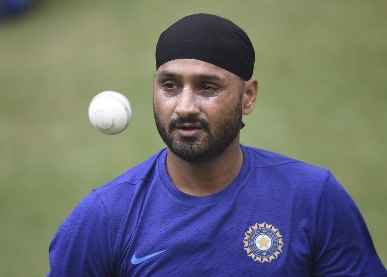 Harbhajan Singh का बड़ा बयान: ‘खून और पानी साथ नहीं बह सकते’, एशिया कप में पाकिस्तान से मैच न खेलने की अपील