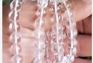 स्फटिक (Crystal) की माला पहनने के फायदे, संबंध है शुक्र से?