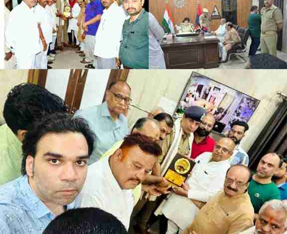 Muzaffarnagar में 10 लाख की लूट का खुलासा: एसएसपी संजय कुमार वर्मा सम्मानित, अपराधियों पर पुलिस की सख्त कार्रवाई Muzaffarnagar में 10 लाख की लूट का खुलासा: एसएसपी संजय कुमार वर्मा सम्मानित, अपराधियों पर पुलिस की सख्त कार्रवाई