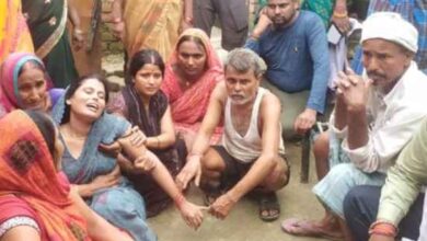 Ghazipur कासिमाबाद पाली गांव में दबंगों ने मां मंशा देवी की बेरहमी से हत्या, बेटे को बचाते हुए हुई मौत
