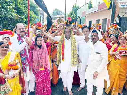 Muzaffarnagar में श्री बालाजी धाम में शिव शक्ति महायज्ञ: भक्ति और आस्था की भव्य कलश यात्रा